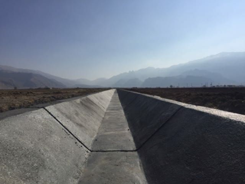 سه کانال انتقال آب کشاورزی در مرودشت به بهره برداری رسید   