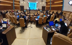 *زایش دوباره امید* &nbsp;