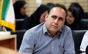 براي اولين کاريکاتورم " سيلي " خوردم !