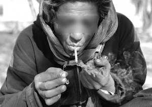 اعتياد زنان از هم پاشيدگي و گسست خانوادگي را به همراه دارد