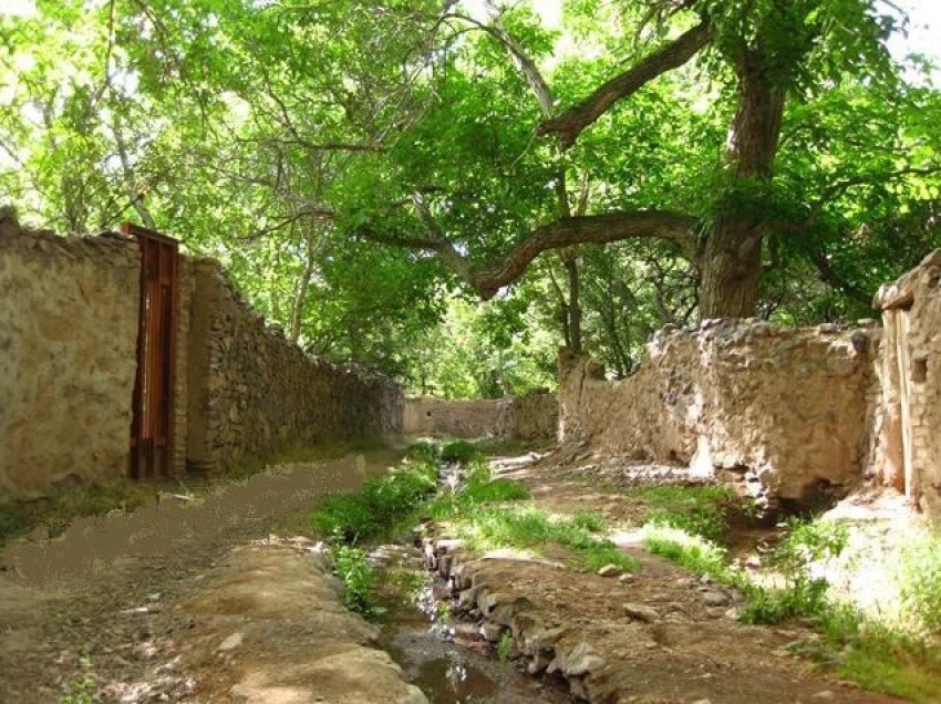 حالِ ناخوش اهالي منصور آباد